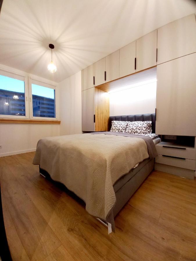 Neoapartments Lotnicza Βρότσλαβ Εξωτερικό φωτογραφία